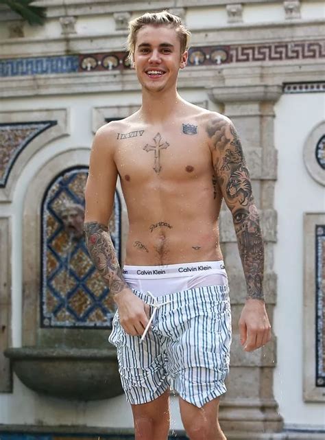 justin bieber leaked nudes|Photo agency behind Justin Bieber nude holiday photos denies。